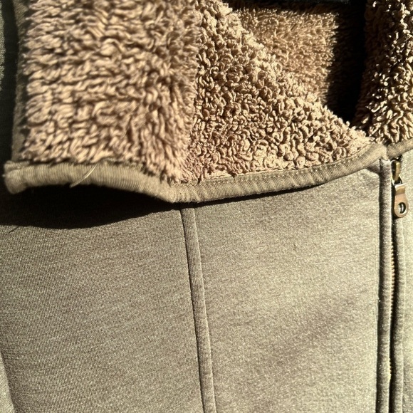 Women's Prana Jacket Green Solid Sherpa S HOLE Hippie BOHO Asymmetrical City - Picture 15 of 16